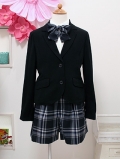 組曲　黒ジャケットとキュロットスカートのスーツ　150/160(サイズ150)