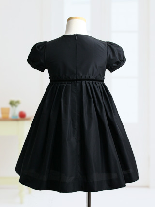 バーバリー　光沢のある黒のお嬢様ドレス　110/130(サイズ:130)